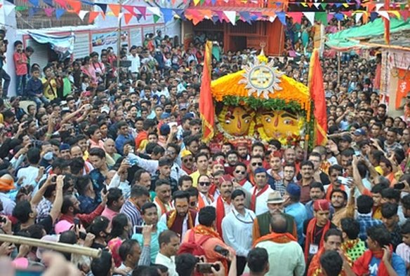 नैनीतालः नंदा देवी महोत्सव की भव्य तैयारियां! 15 सितम्बर को निकलेगी शोभा यात्रा, नगर में बंद रहेंगी शराब की दुकानें